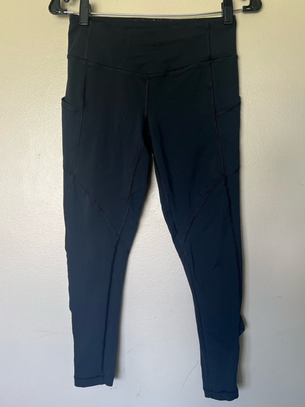 lululemon athletica Black Workout Leggings with Mesh Accents